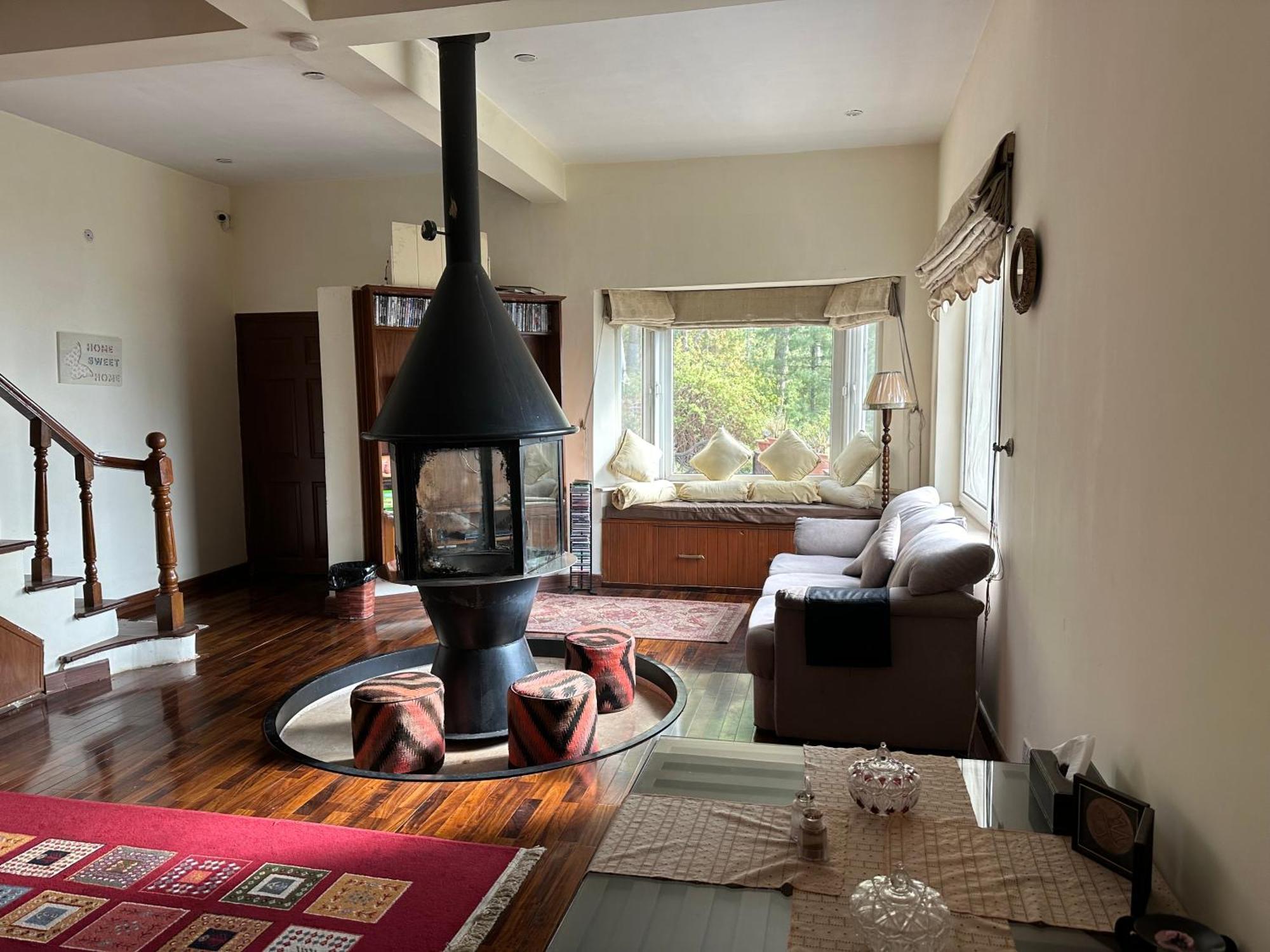Sarah'S Lodge Murree Kültér fotó